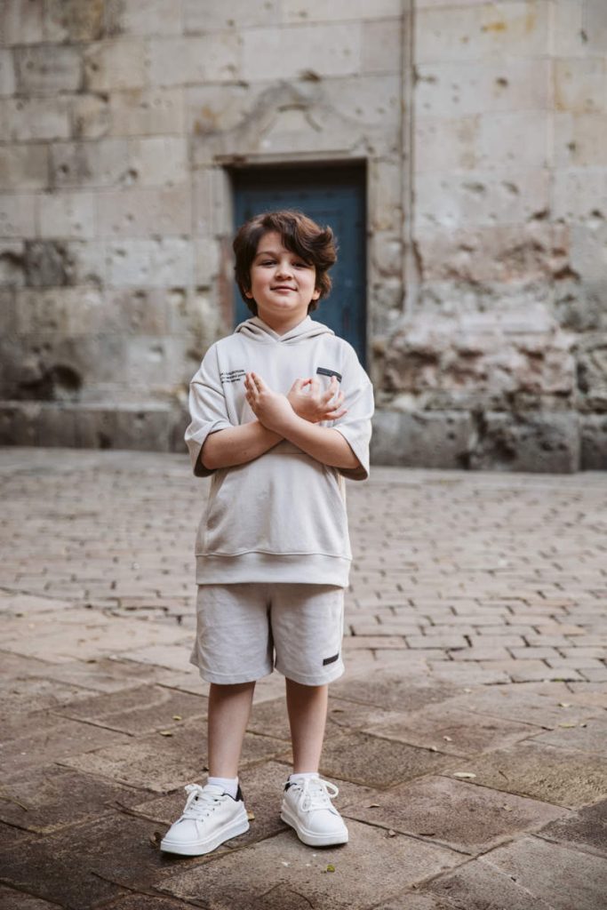 Family Photos in the Gothic Quarter in Barcelona